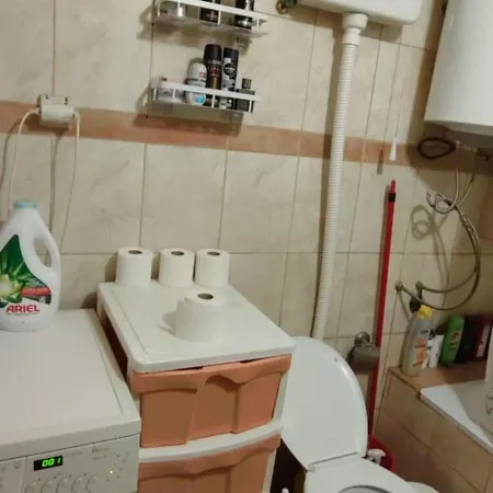 Spacious House With Terrace - Vozdovac *